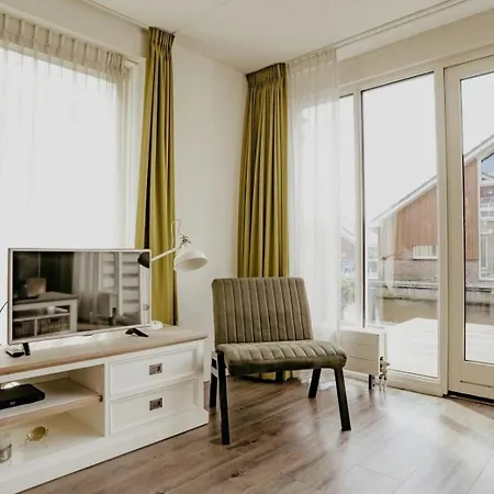Casa vacanze Luxe Waterappartement Met Privé Terras | 6 Personen Uitgeest