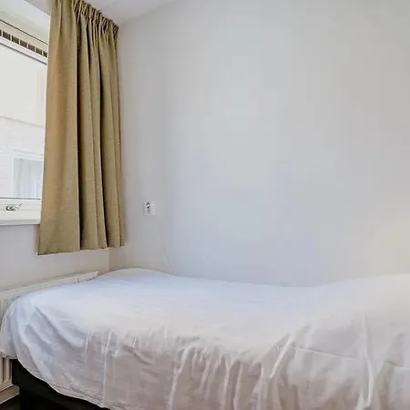 Luxe Waterappartement Met Privé Terras | 6 Personen